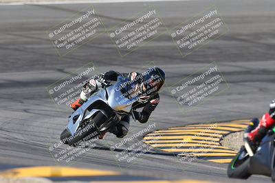 media/Oct-06-2024-Race Pace (Sun) [[d7d39ec7ad]]/9-Bowl Exit (940am)/